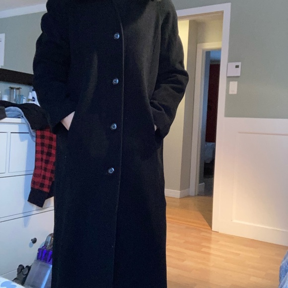 Full Length Vintage Wool Coat with Fur Collar - Picture 3 of 7